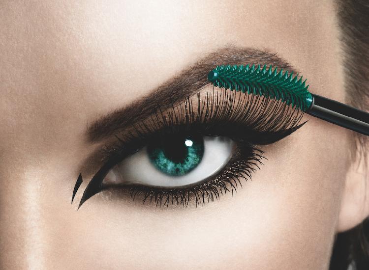 hø Kent Soaked New Volume Million Lashes Feline Mascara from L'Oréal is here!